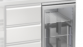 1x Glass door (right) for beer counters