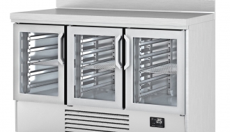 Refrigerated table - with 3 glass doors
